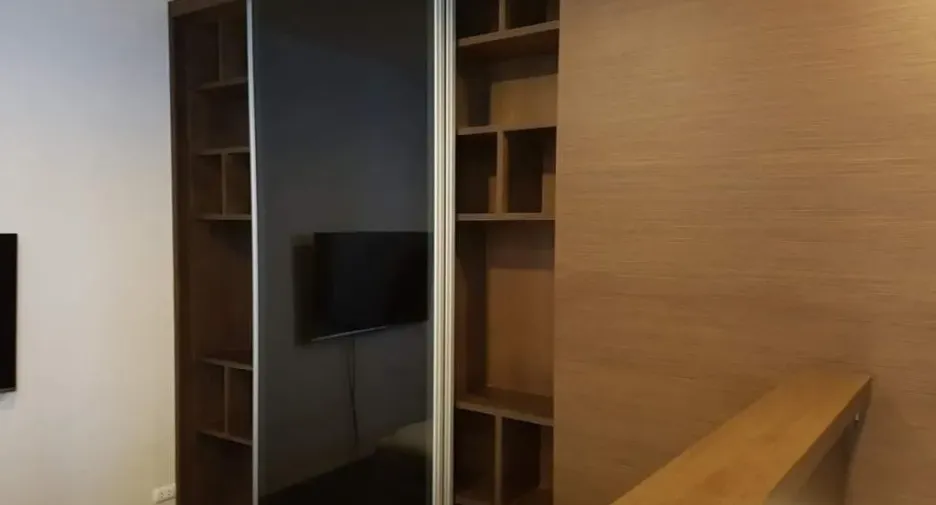 Wohnung zum Kauf mit 1 Zimmer in Mueang Samut Prakan, Samut Prakan