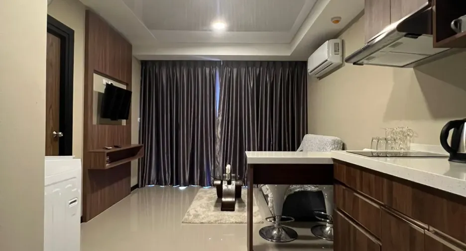 For sale and for rent 1 bed apartment in Mueang Phuket, Phuket