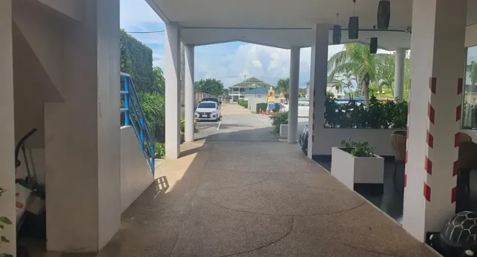 For sale studio condo in Mueang Rayong, Rayong