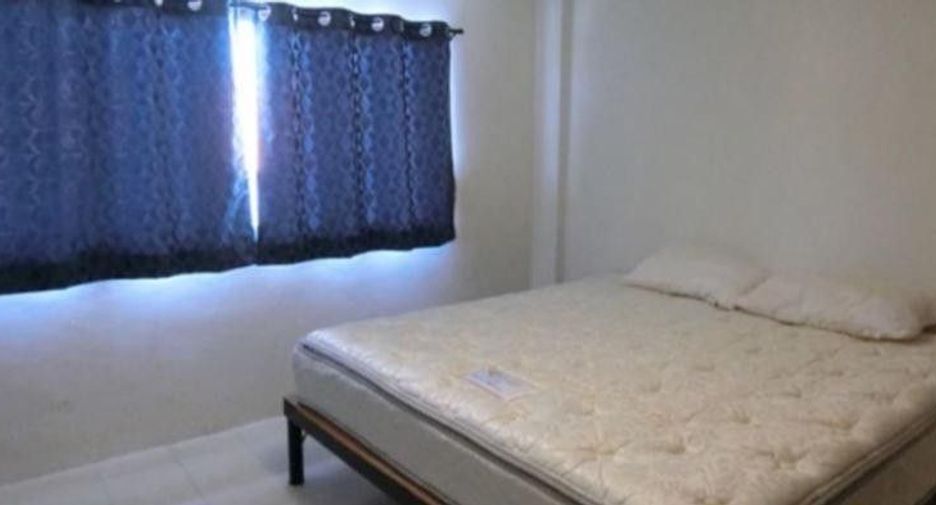 For sale 6 bedrooms townhouse in Ko Samui, Surat Thani
