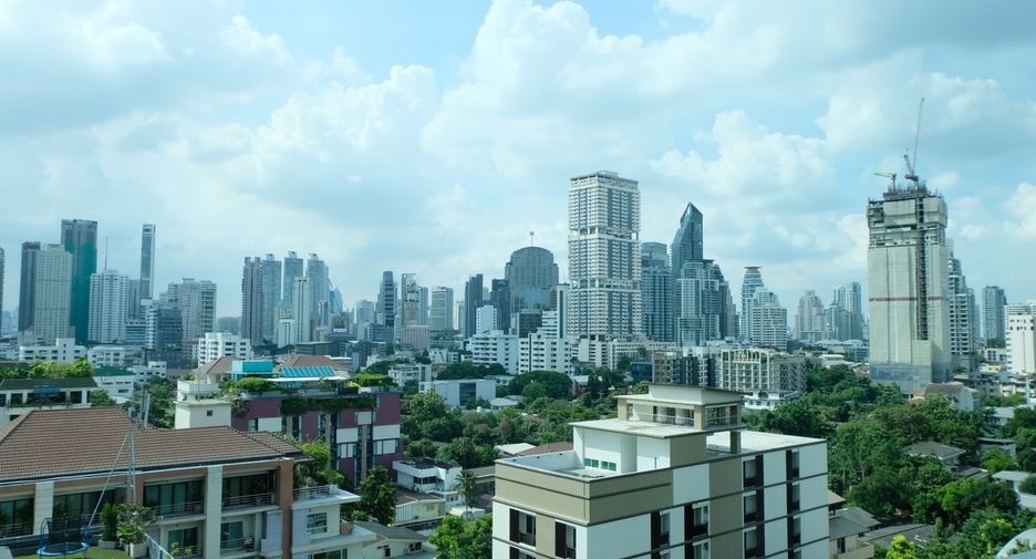 For sale and for rent 1 bed condo in Khlong Toei, Bangkok