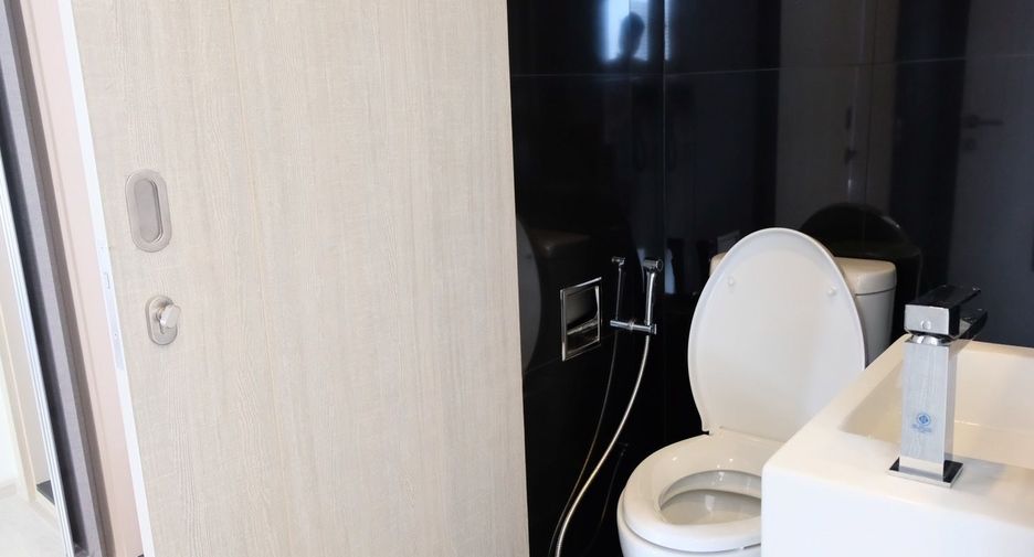 For sale and for rent 1 bed condo in Khlong Toei, Bangkok