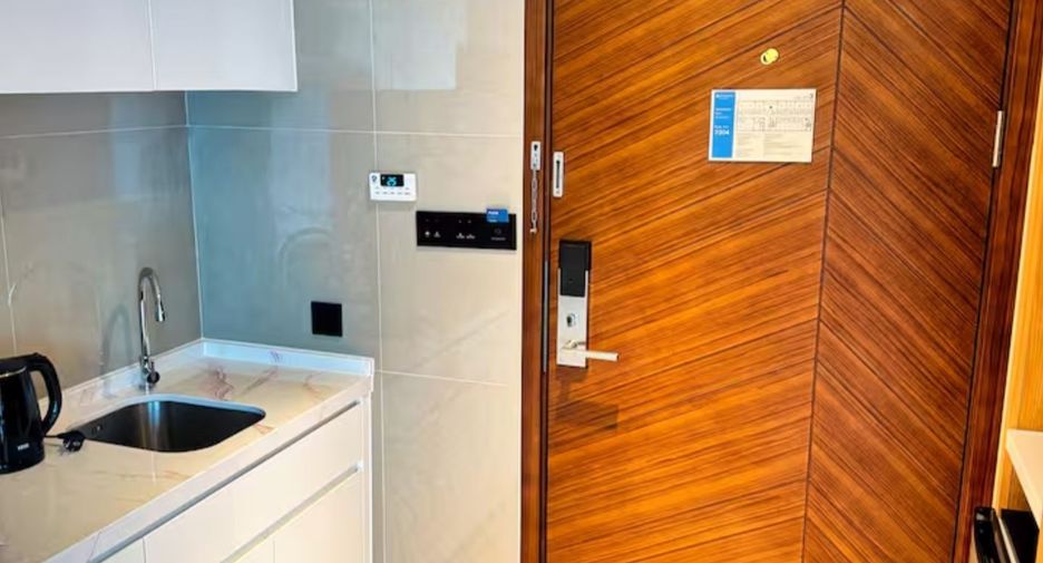 For sale studio condo in Mueang Phuket, Phuket