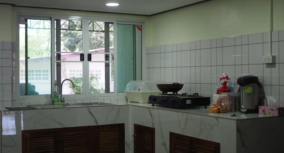 出售 2 卧室 独立屋 在 Damnoen Saduak, Ratchaburi