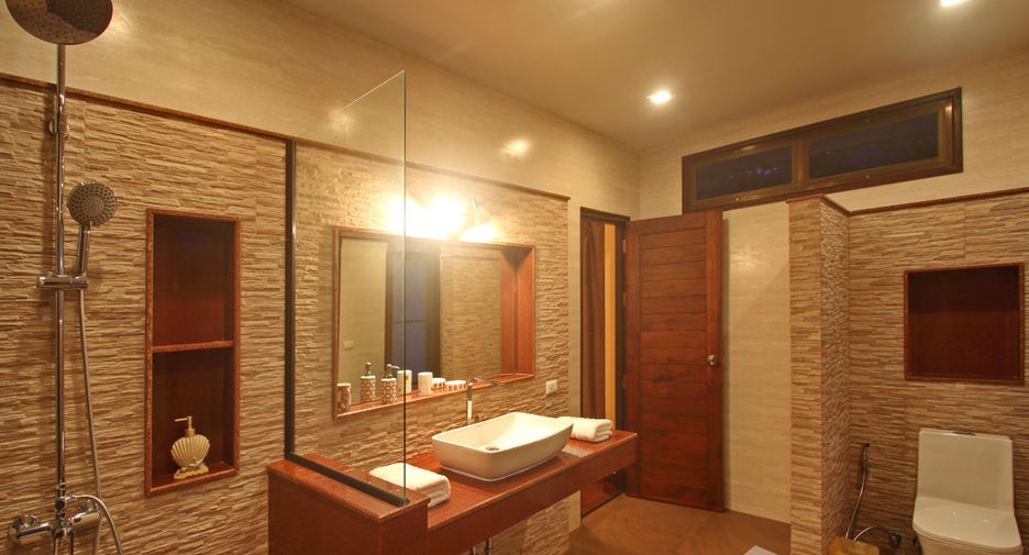 For rent 3 bedrooms villa in Ko Samui, Surat Thani
