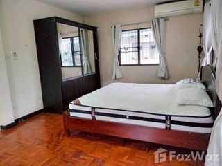 For rent 4 ベッドルーム house in San Sai, Chiang Mai