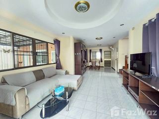 For rent 4 ベッドルーム house in San Sai, Chiang Mai