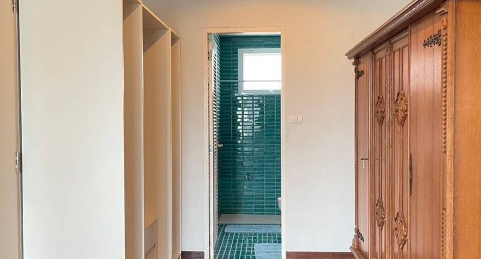 For sale 3 bedrooms house in Hang Dong, Chiang Mai