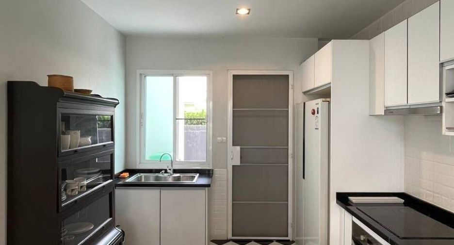 For sale 3 bedrooms house in Hang Dong, Chiang Mai