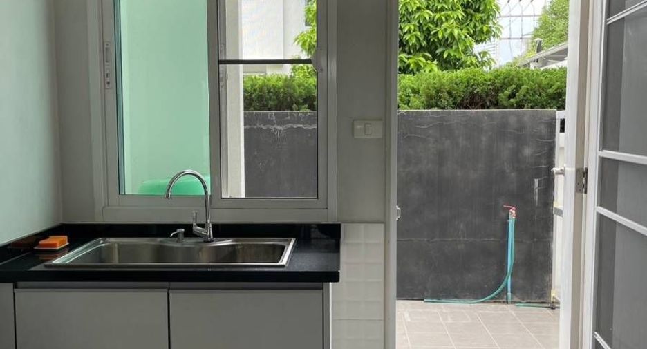 For sale 3 bedrooms house in Hang Dong, Chiang Mai