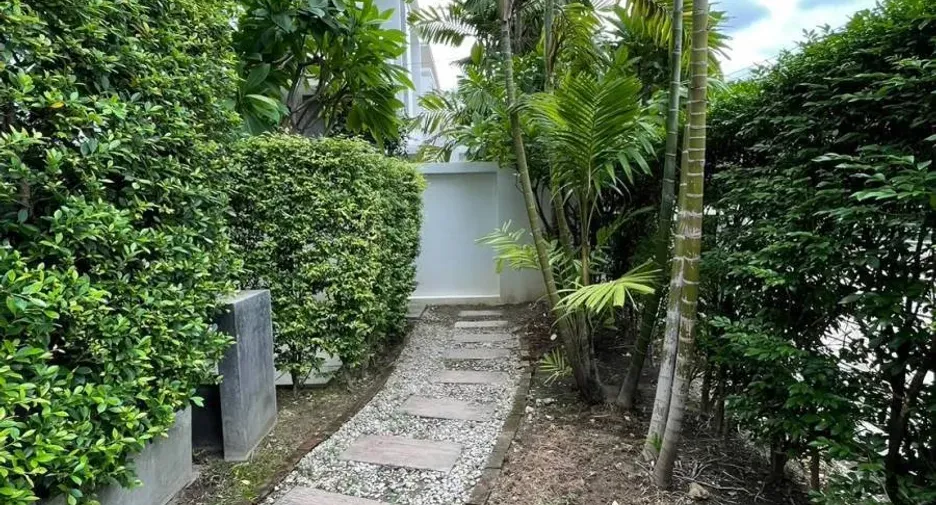 For sale 3 bedrooms house in Hang Dong, Chiang Mai