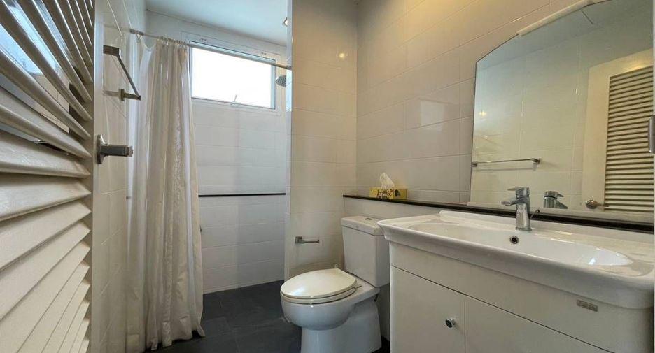 For sale 3 bedrooms house in Hang Dong, Chiang Mai