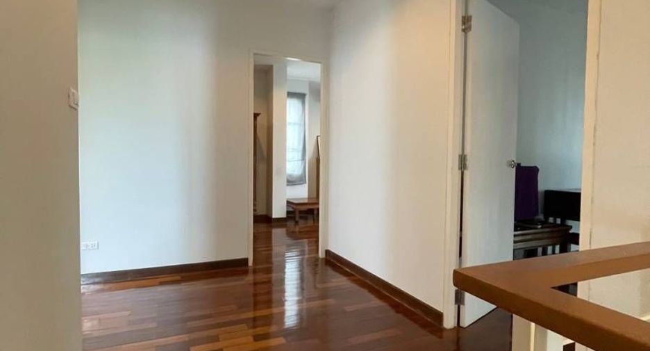 For sale 3 bedrooms house in Hang Dong, Chiang Mai