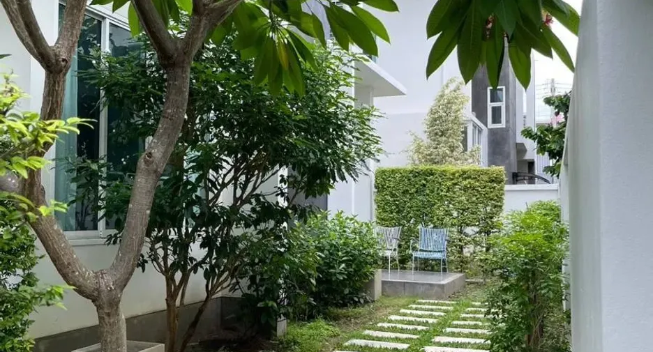 For sale 3 bedrooms house in Hang Dong, Chiang Mai