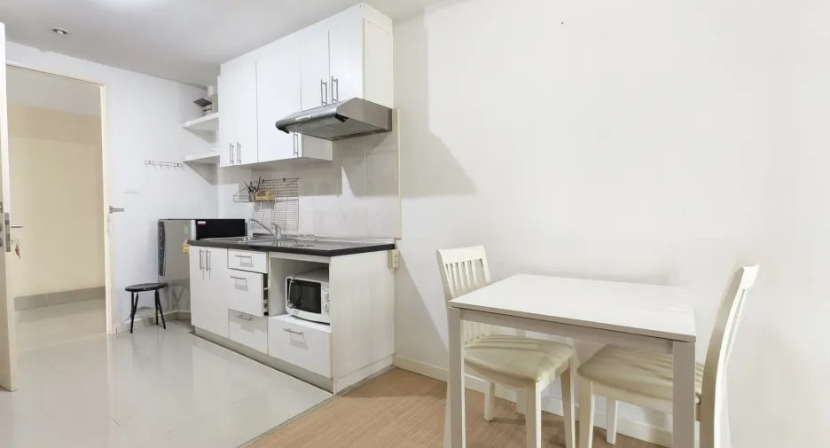 À vendre 1 chambre condo à San Sai, Chiang Mai