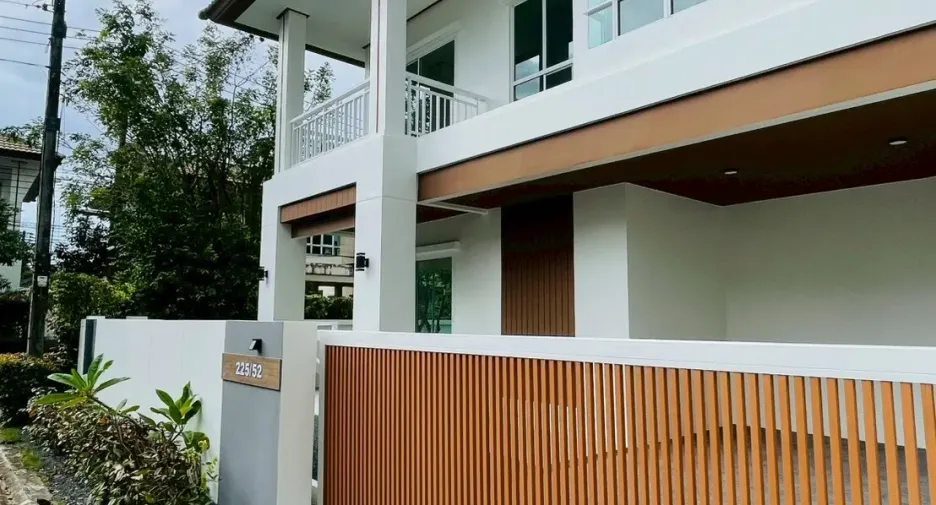 For sale 3 bedrooms house in Thalang, Phuket