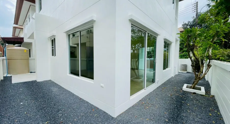 For sale 3 bedrooms house in Thalang, Phuket
