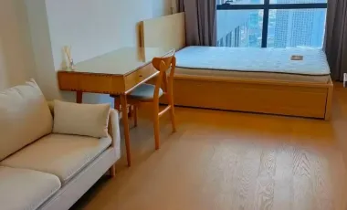 Wohnung zum Kauf mit Studio in Bang Rak, Bangkok