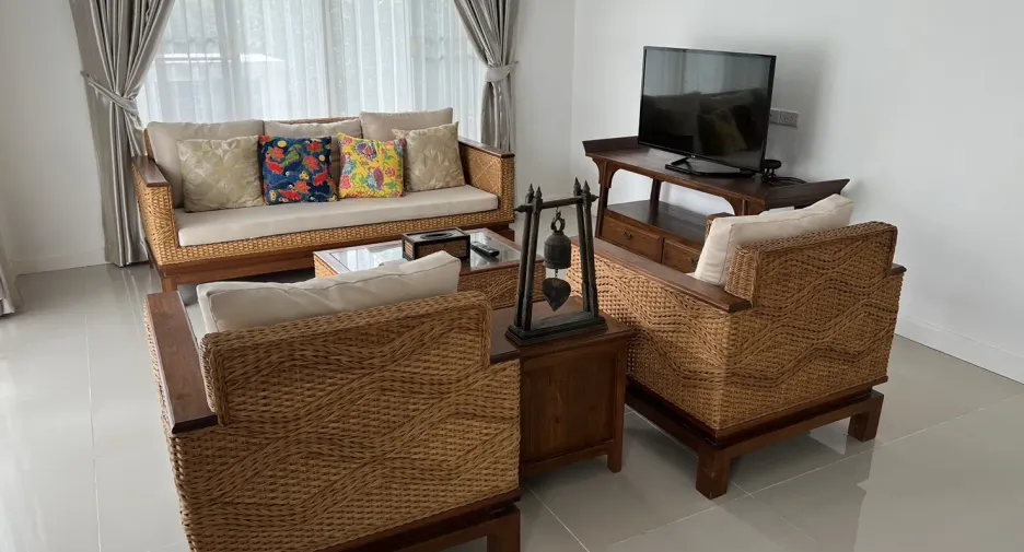 For sale 4 bedrooms house in Hang Dong, Chiang Mai