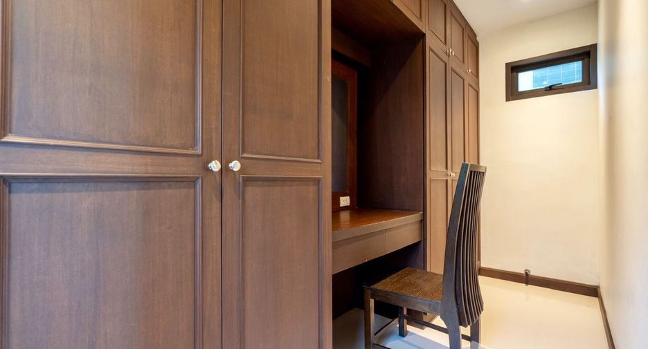 Villa en alquiler de 2 habitaciones en Mueang Phuket, Phuket