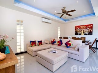 For rent 2 bedrooms villa in Mueang Phuket, Phuket