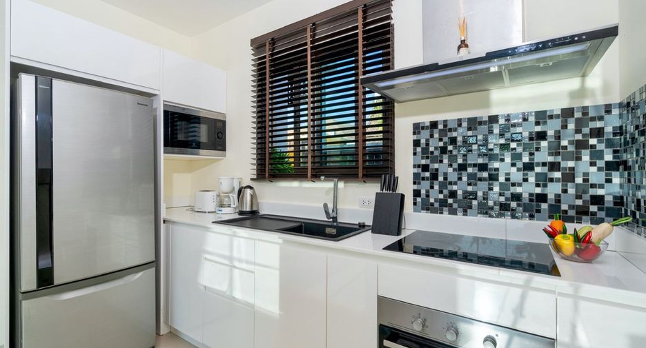 Villa en alquiler de 2 habitaciones en Mueang Phuket, Phuket