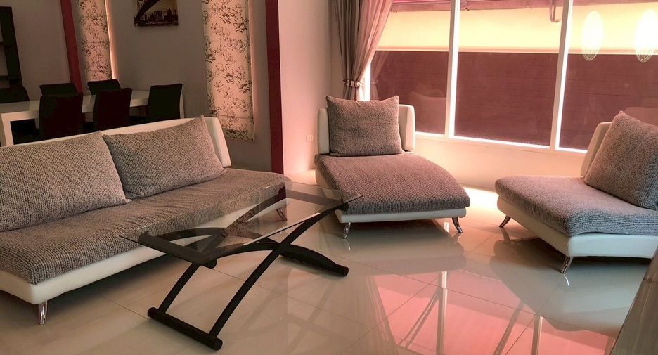 For rent 3 bedrooms house in Bang Lamung, Chonburi