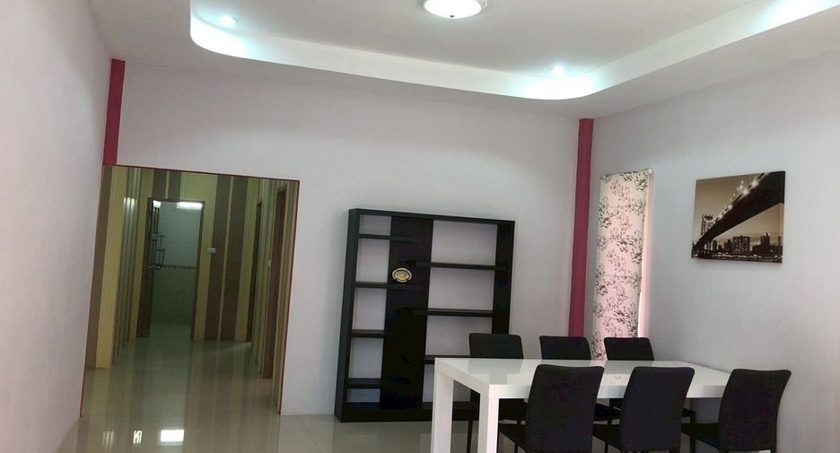 For rent 3 bedrooms house in Bang Lamung, Chonburi