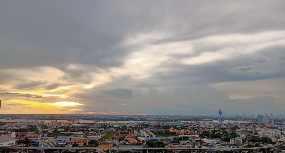 Продажа и аренда 2 спальни кондо в Mueang Samut Prakan, Самутпракан