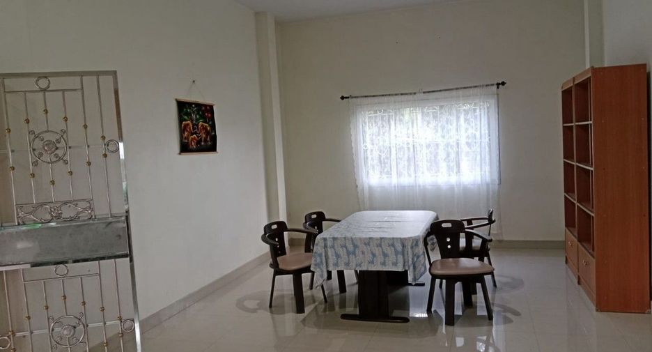 À louer 2 chambres maison de ville à Mueang Krabi, Krabi
