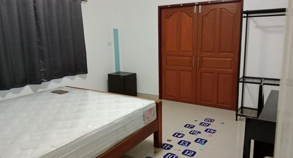 À louer 2 chambres maison de ville à Mueang Krabi, Krabi