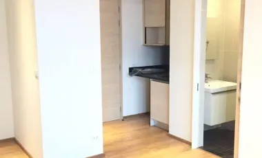 For sale and for rent studio condo in Khlong Toei, Bangkok