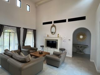 Villa en alquiler de 3 habitaciones en Huay Yai, Pattaya