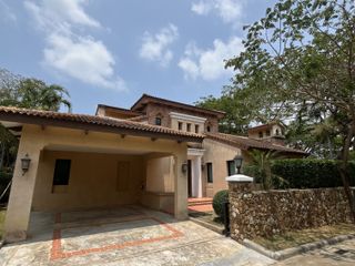 Villa en alquiler de 3 habitaciones en Huay Yai, Pattaya