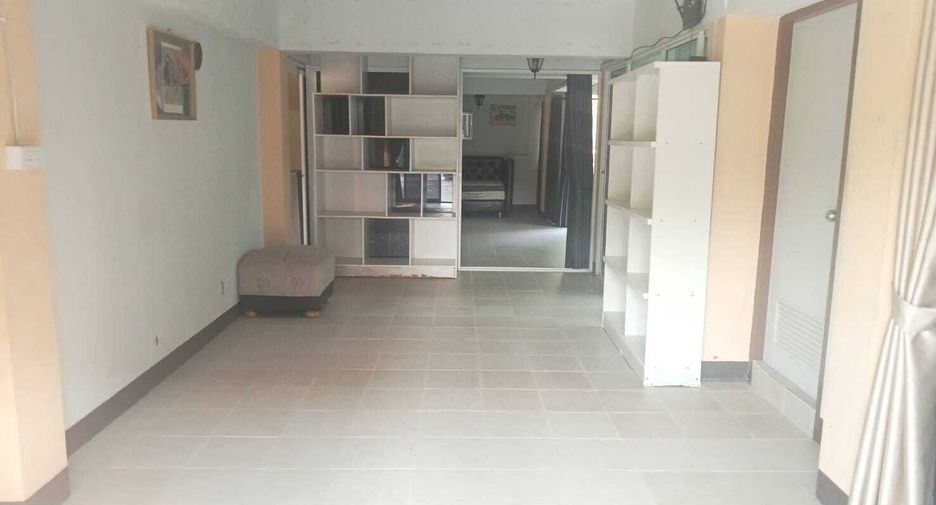 Casa en venta de 5 habitaciones en Doi Saket, Chiang Mai