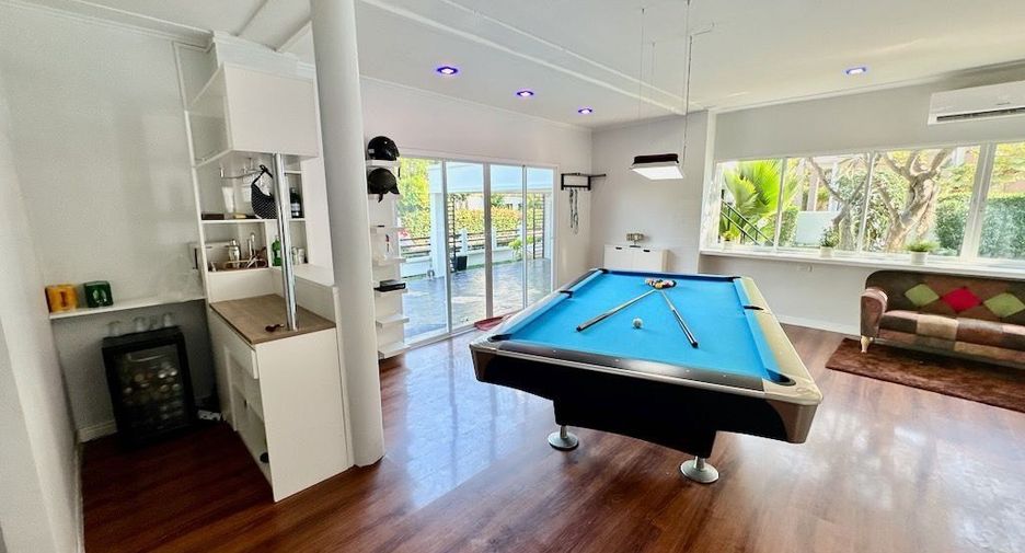 Villa en venta de 4 habitaciones en Hua Hin, Prachuap Khiri Khan