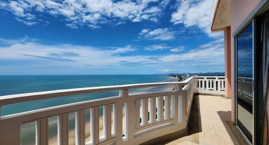 For sale 3 bedrooms condo in Cha Am, Phetchaburi
