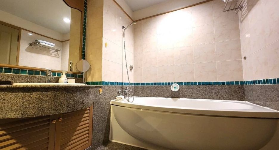 For sale 3 bedrooms condo in Cha Am, Phetchaburi