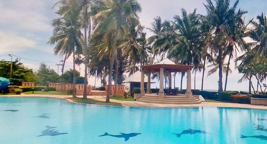 For sale 3 bedrooms condo in Cha Am, Phetchaburi