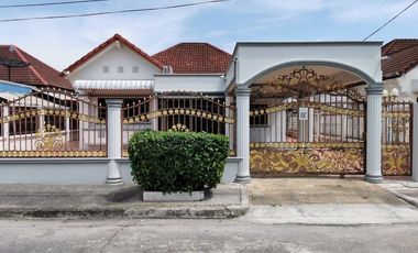 Casa en alquiler de 3 habitaciones en Mueang Phuket, Phuket