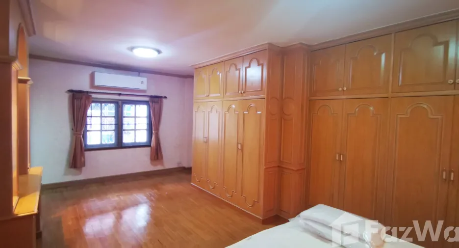 ให้เช่า 3 ห้องนอน บ้านเดี่ยว ใน เมืองภูเก็ต, ภูเก็ต