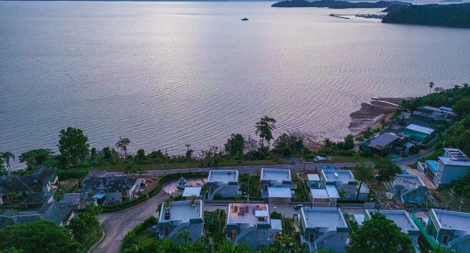 For sale 3 bedrooms villa in Thalang, Phuket