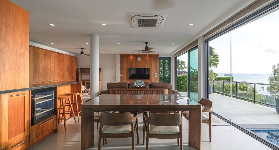 For sale 3 bedrooms villa in Thalang, Phuket