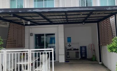For rent 3 bedrooms townhouse in Mueang Chiang Mai, Chiang Mai