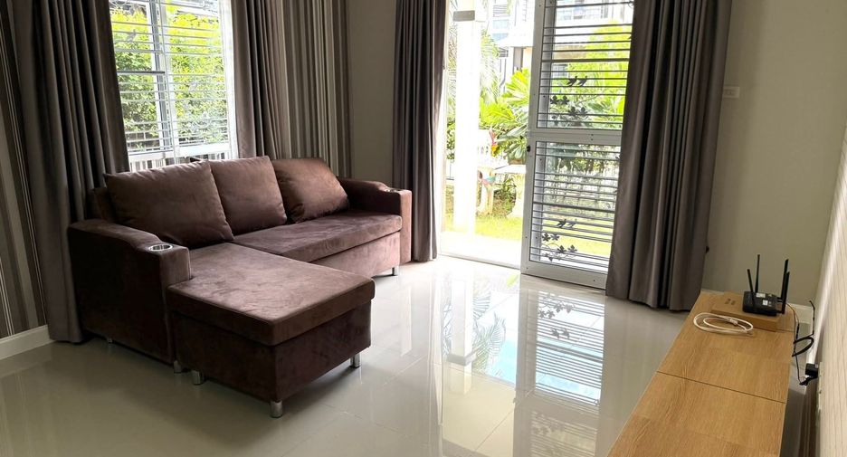 For sale 3 bedrooms house in San Kamphaeng, Chiang Mai