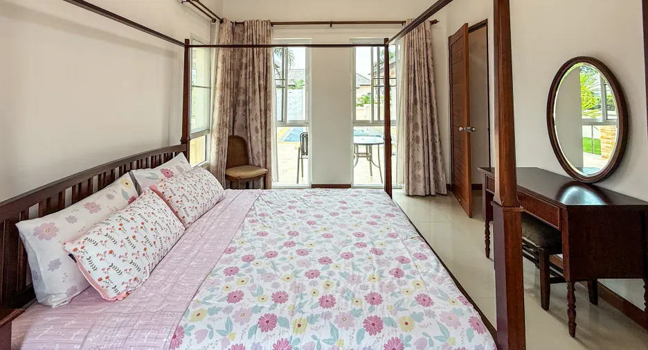 For rent 3 bedrooms villa in Hua Hin, Prachuap Khiri Khan