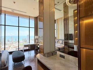 For sale 3 ベッドルーム condo in Bang Lamung, Chonburi