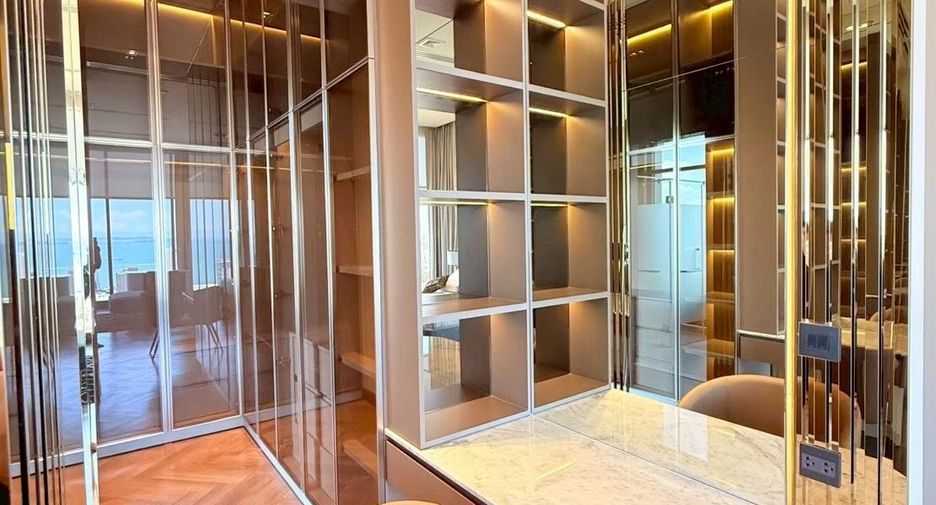 Продажа 3 спальни кондо в Банг Ламунг, Чонбури