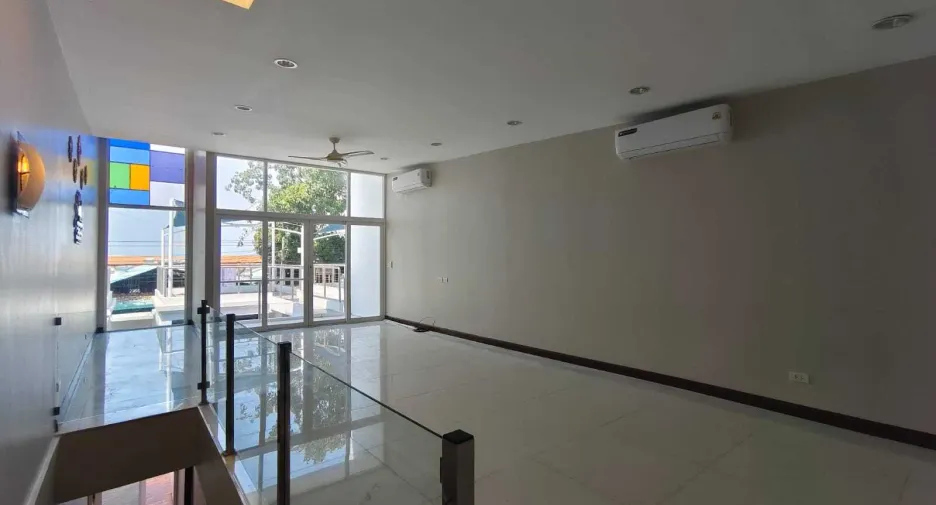 Villa zur Miete mit 2 Zimmer in Sattahip, Chonburi