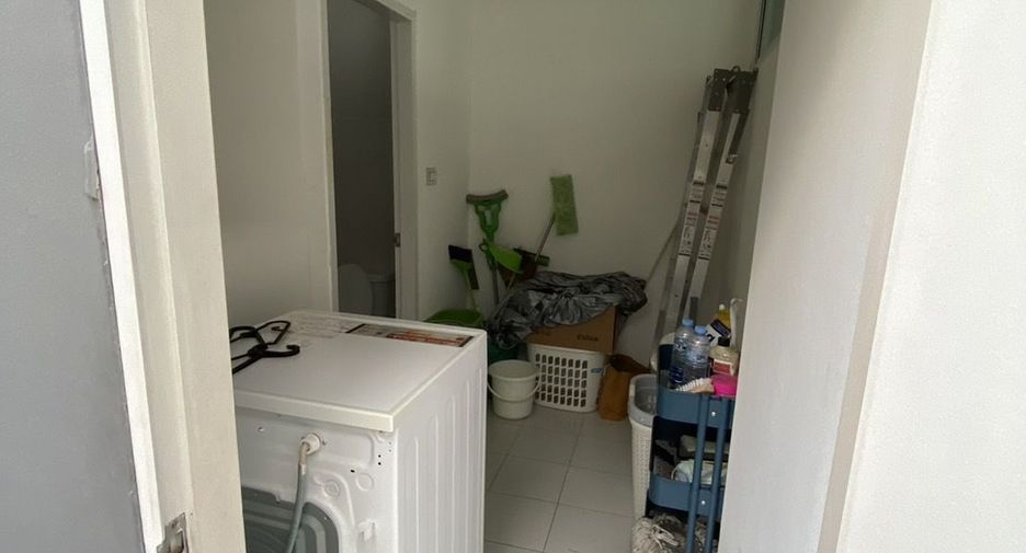 For sale and for rent 3 bedrooms house in Prawet, Bangkok